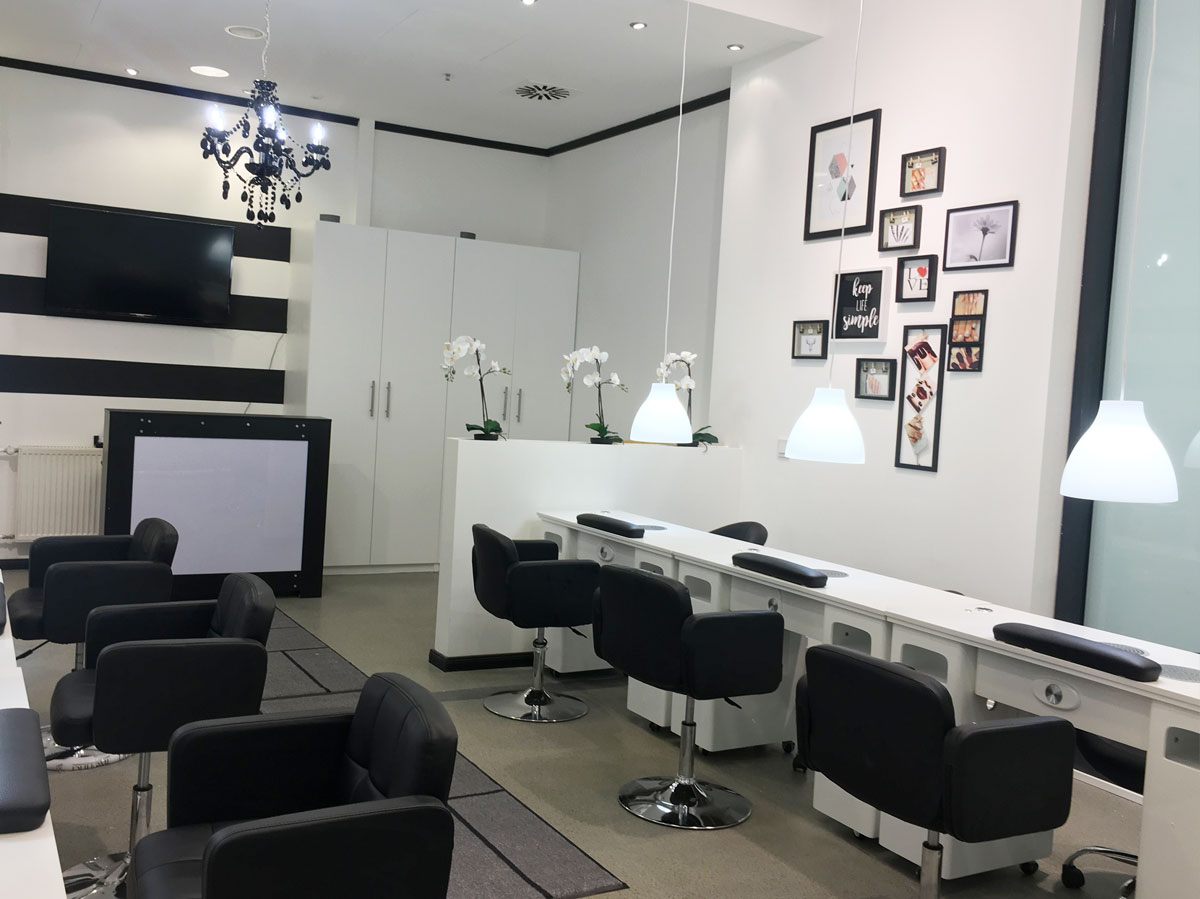 Micel Nail Beauty Shoppingcenter Einkaufszentrum Munchen Mira 